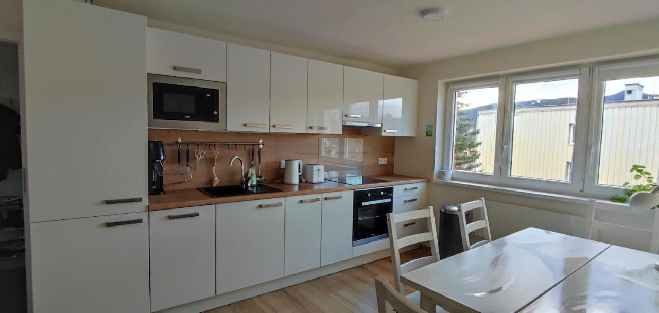 Апартаменты Apartman Pod Jestedem Либерц Экстерьер фото